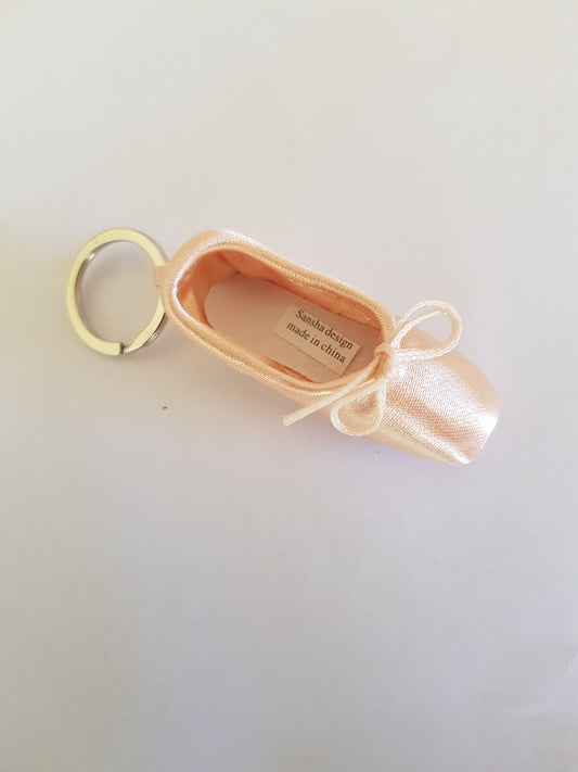 Keyring Pink Pointe Shoe